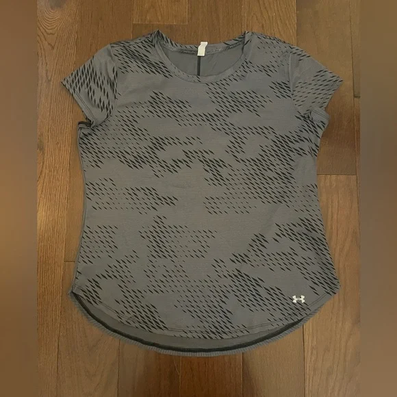 Under Armour Run Shirt - Picture 1 of 4